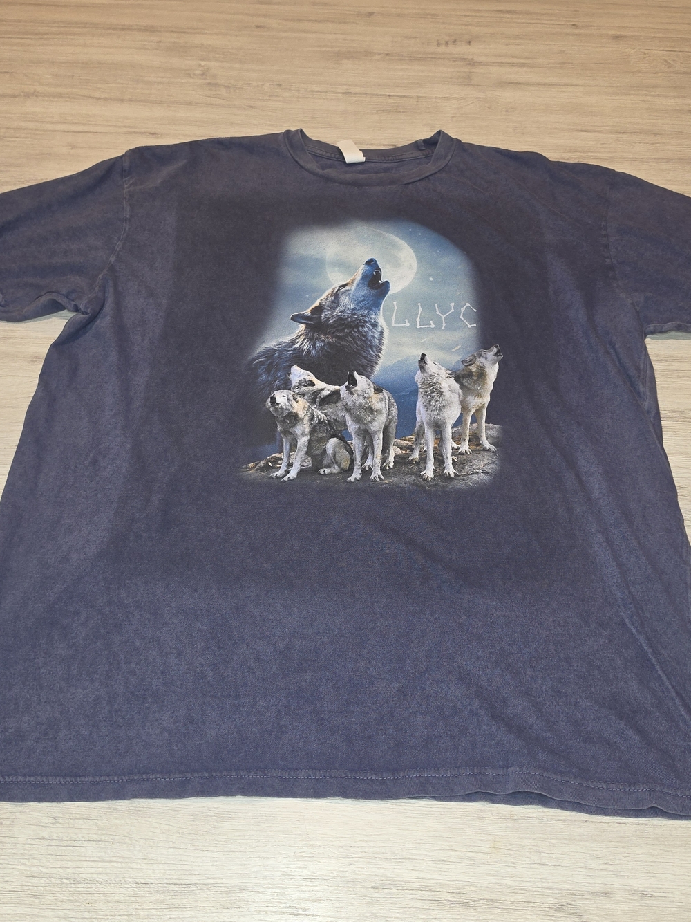 Lane Seven Short Sleeve Wolf Pack Graphic T-shirt Adult Navy Size XXL